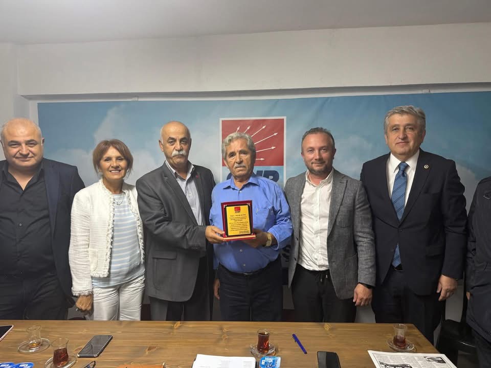 CHP TERME İLÇE BAŞKANLIĞI İLK TOPLANTISINI GERÇEKLEŞTİRDİ YENİ YÖNETİM KURULU GÖREV DAĞILIMINI YAPTI