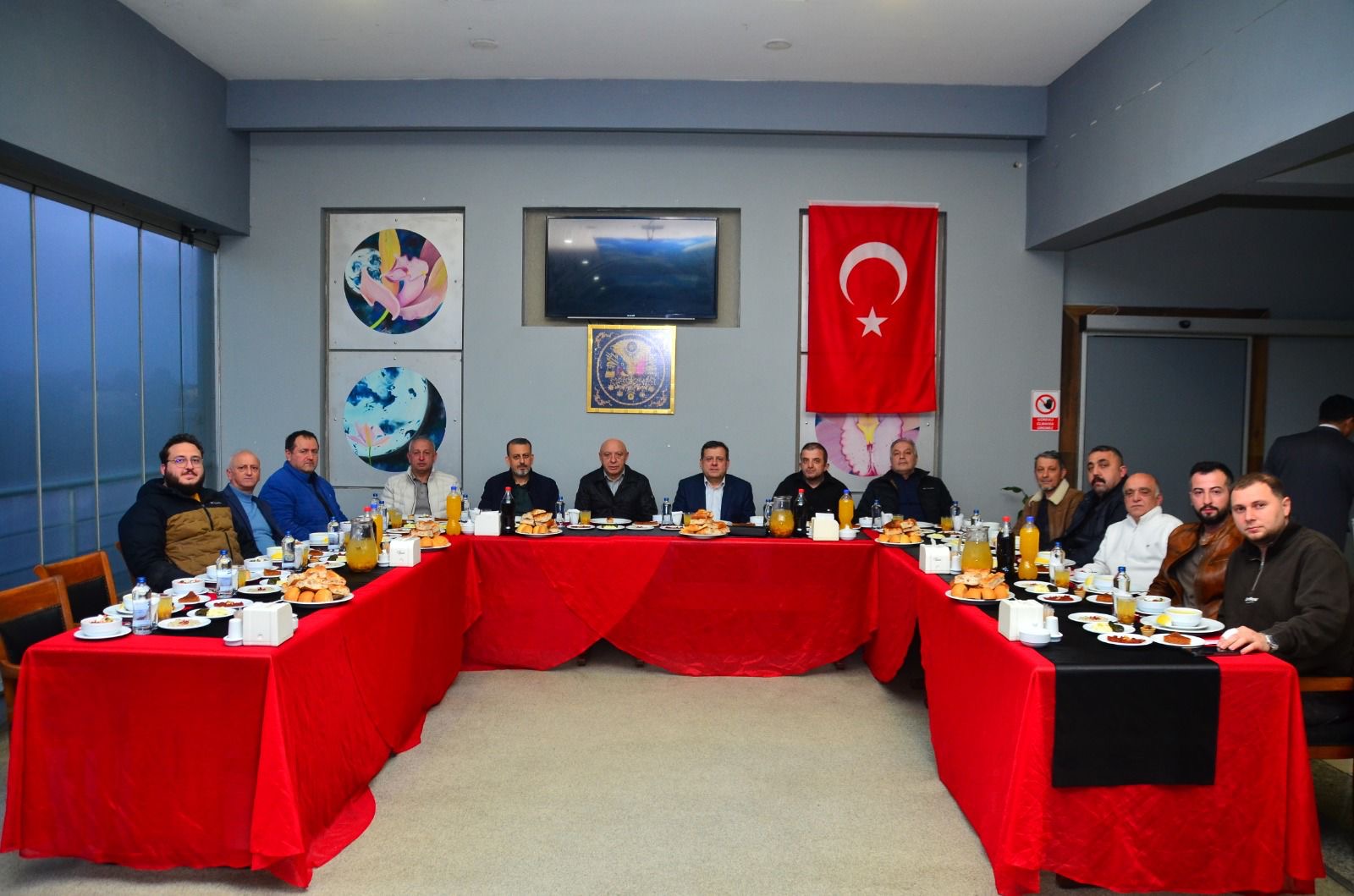 TERME İŞ DÜNYASI MUHARREM ÇELİK ETRAFINDA KENETLENİYOR